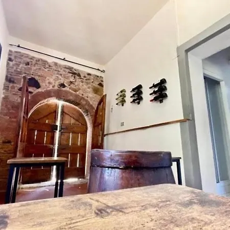 Apartamento Rustico Jacuzzi & Wine *