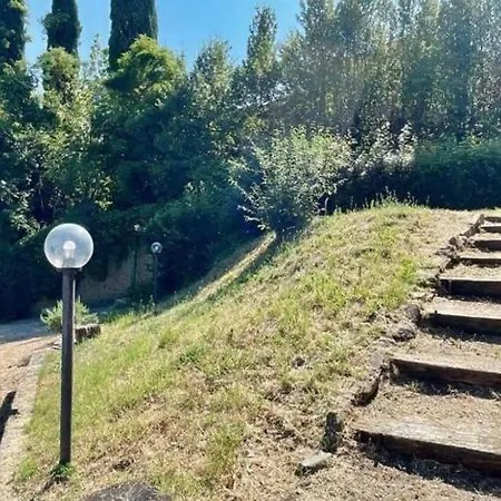 Rustico Jacuzzi & Wine