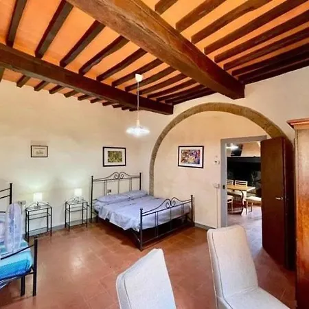 Apartamento Rustico Jacuzzi & Wine *