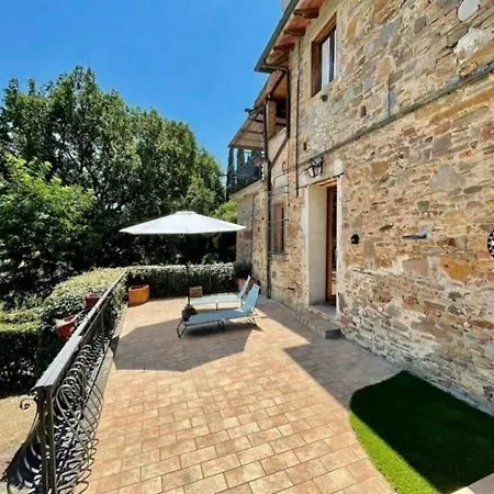 Rustico Jacuzzi & Wine